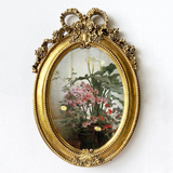 Oval Vintage Style Bow Frame